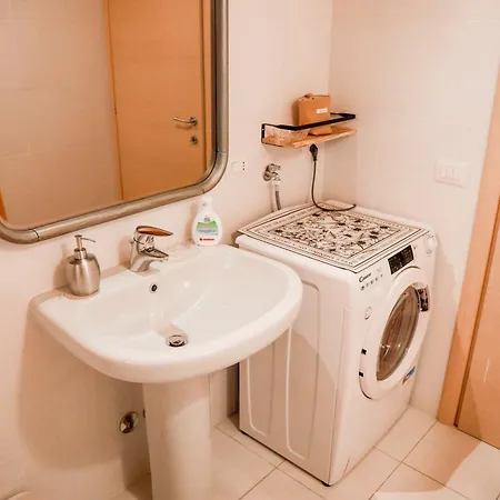 Grabbia 12 By Design Apartman Bellano